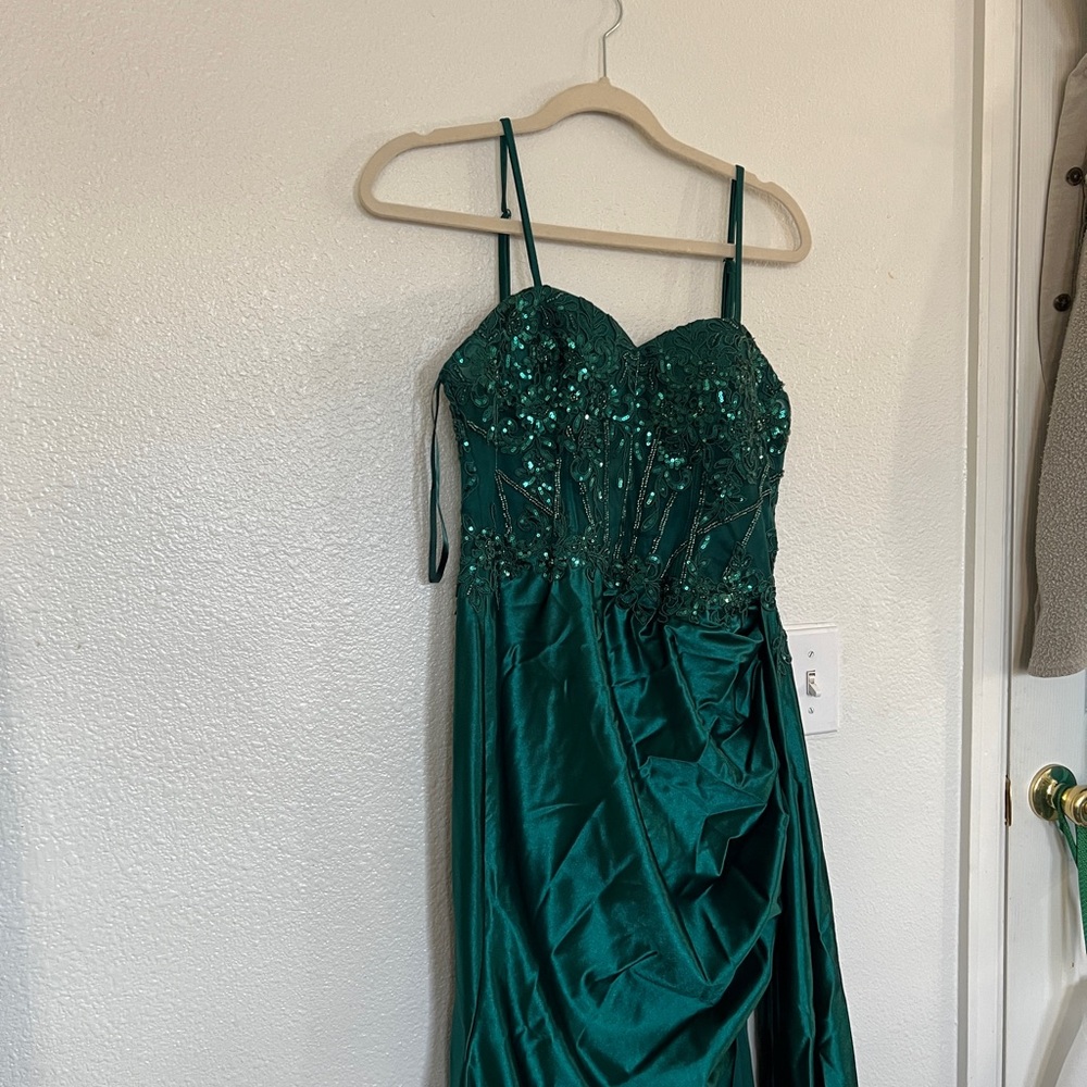 Amazon Green Sequin Prom Dress